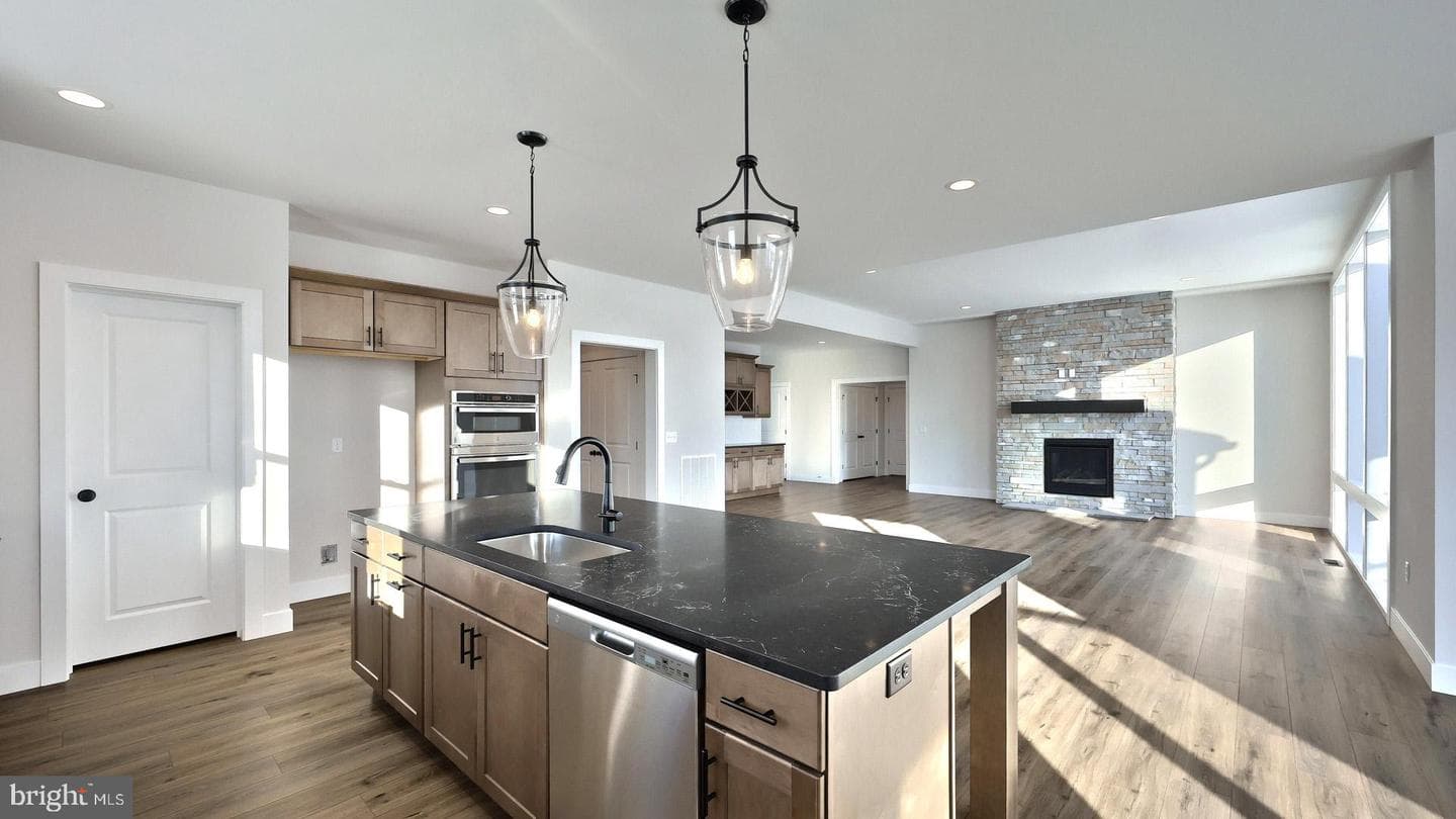256 West Valley Road photo 23