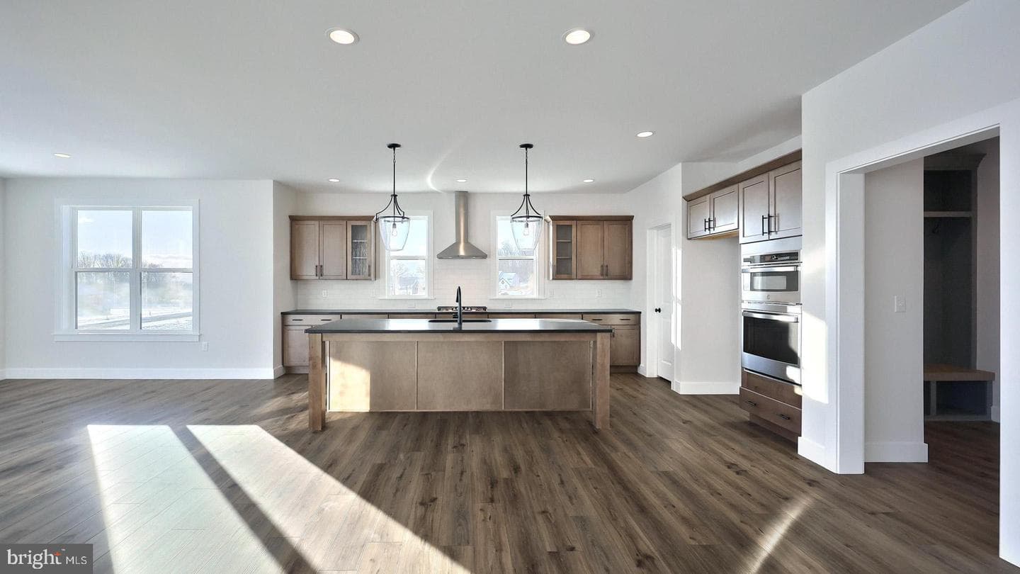256 West Valley Road photo 24