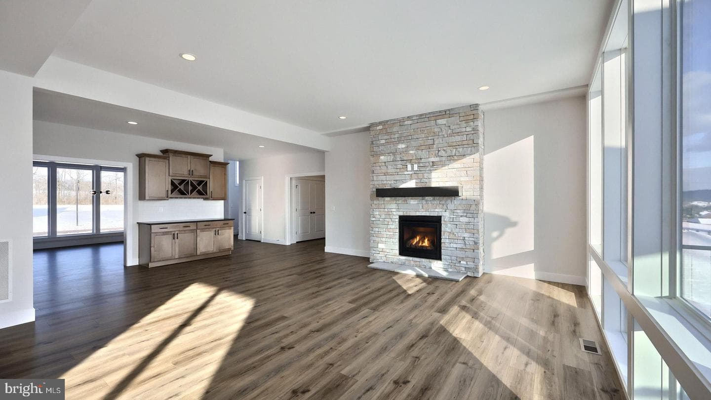 256 West Valley Road photo 26