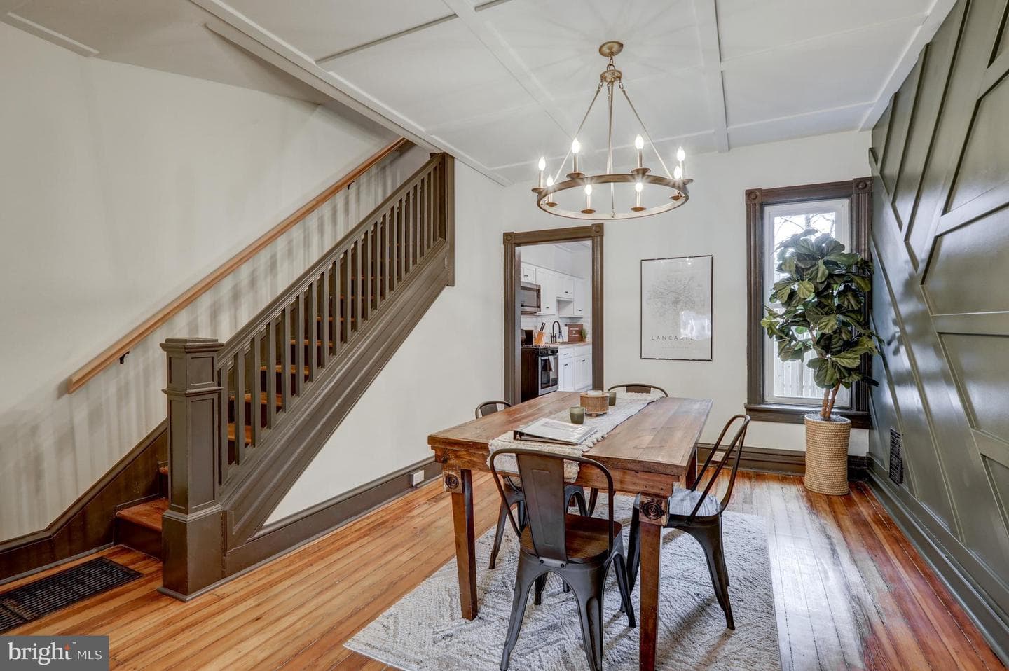 446 N Market Street photo 9