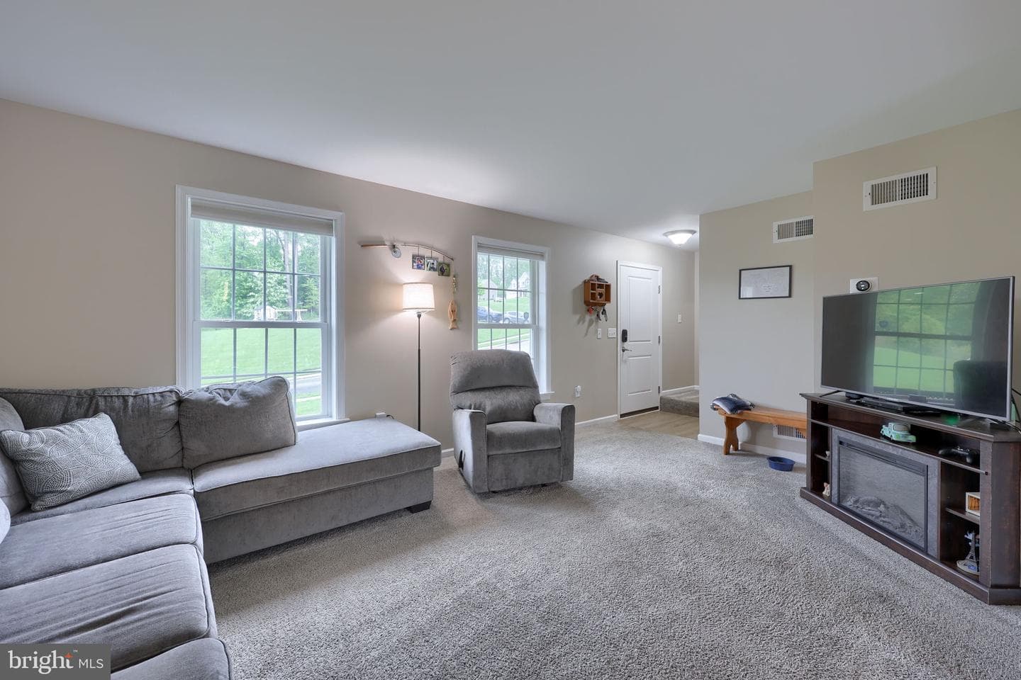 140 Liz Lane photo 6