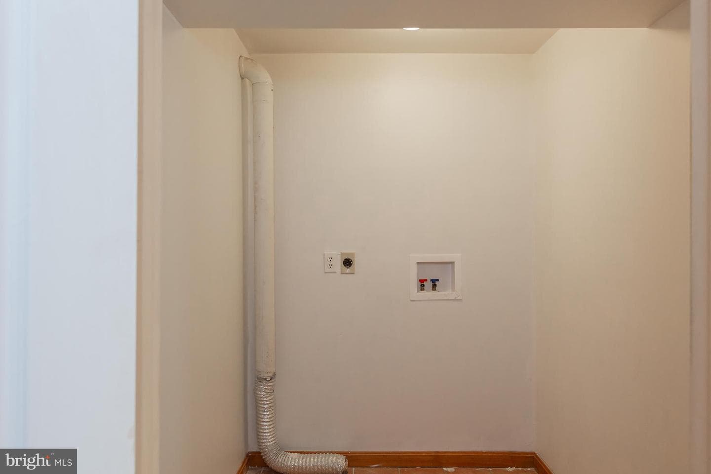451 Red Hill photo 32