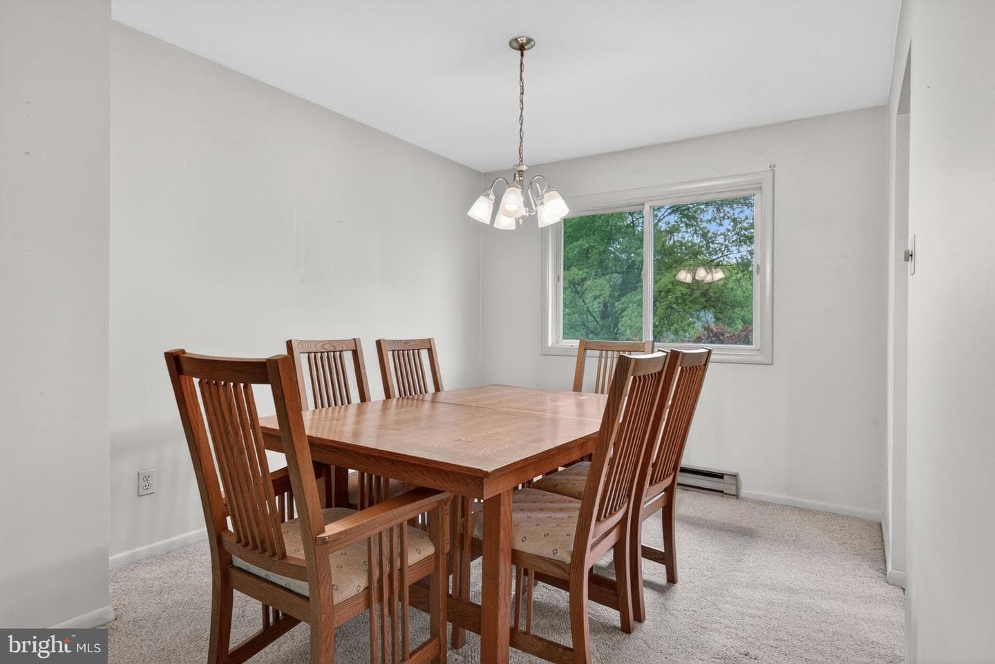 3807 Hillcrest Drive photo 10