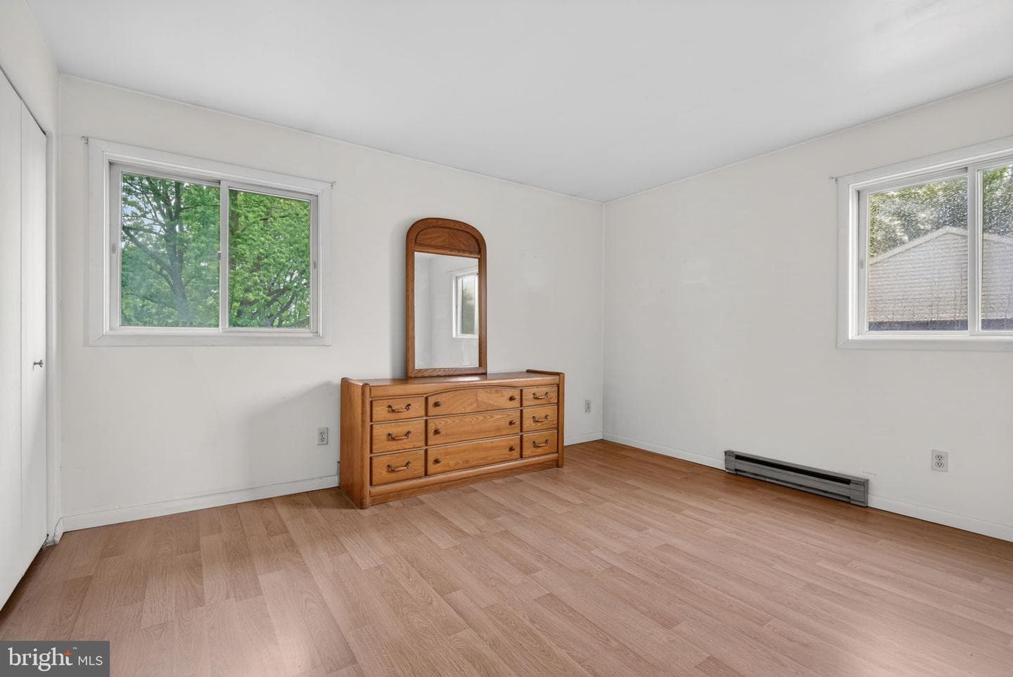 3807 Hillcrest Drive photo 19