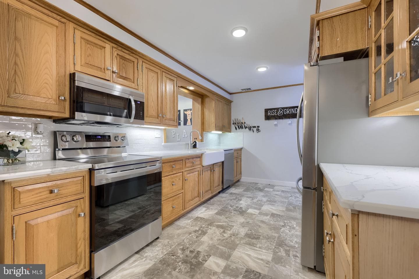 1717 Wilson Avenue photo 14