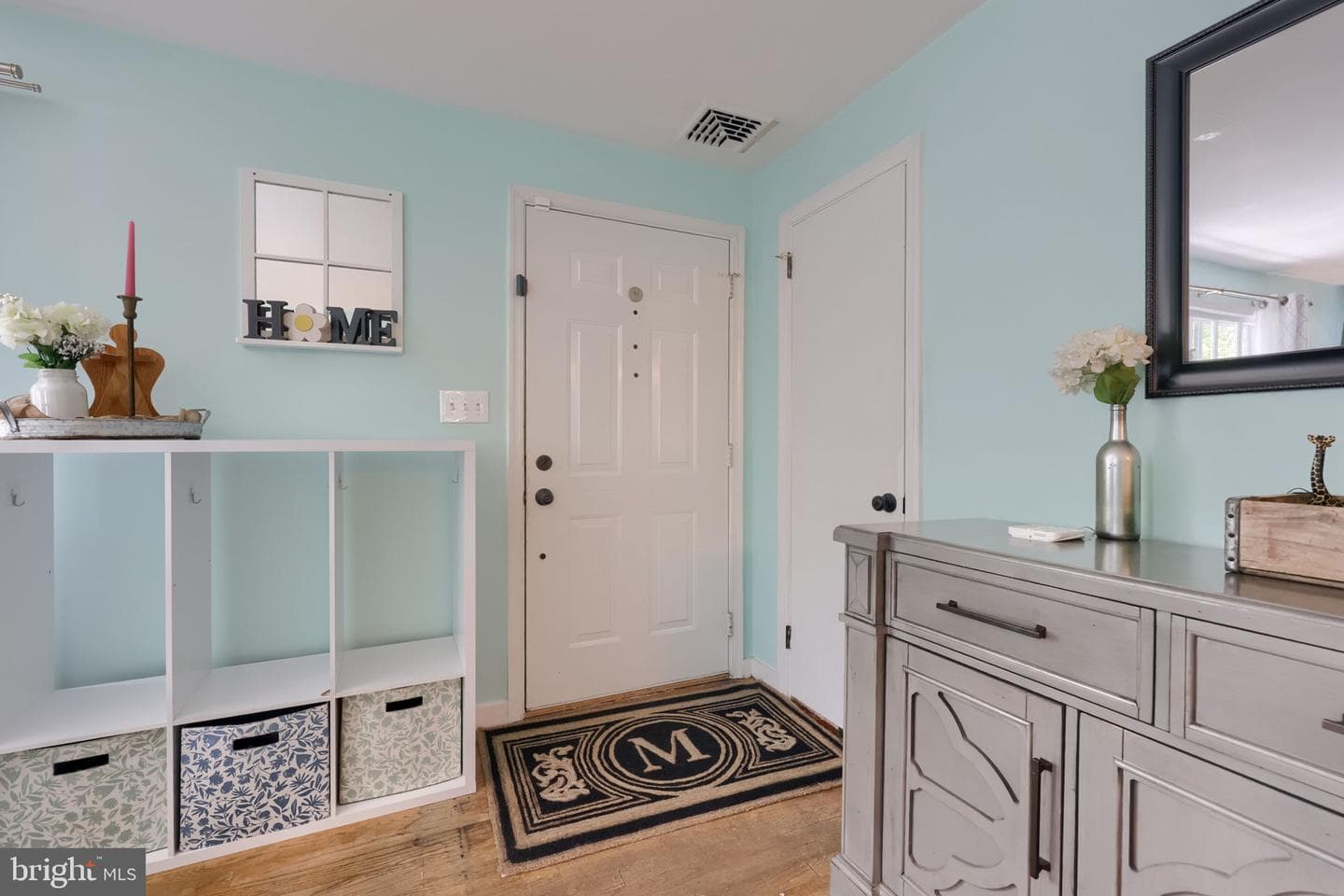 1717 Wilson Avenue photo 3