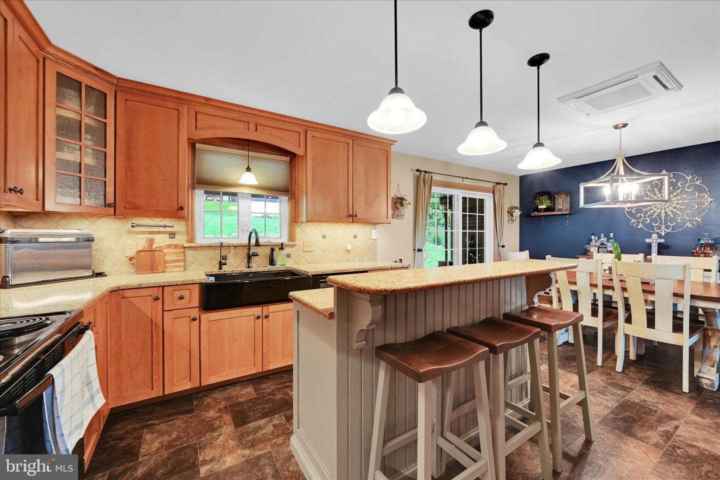 230 Edgewood Drive photo 19