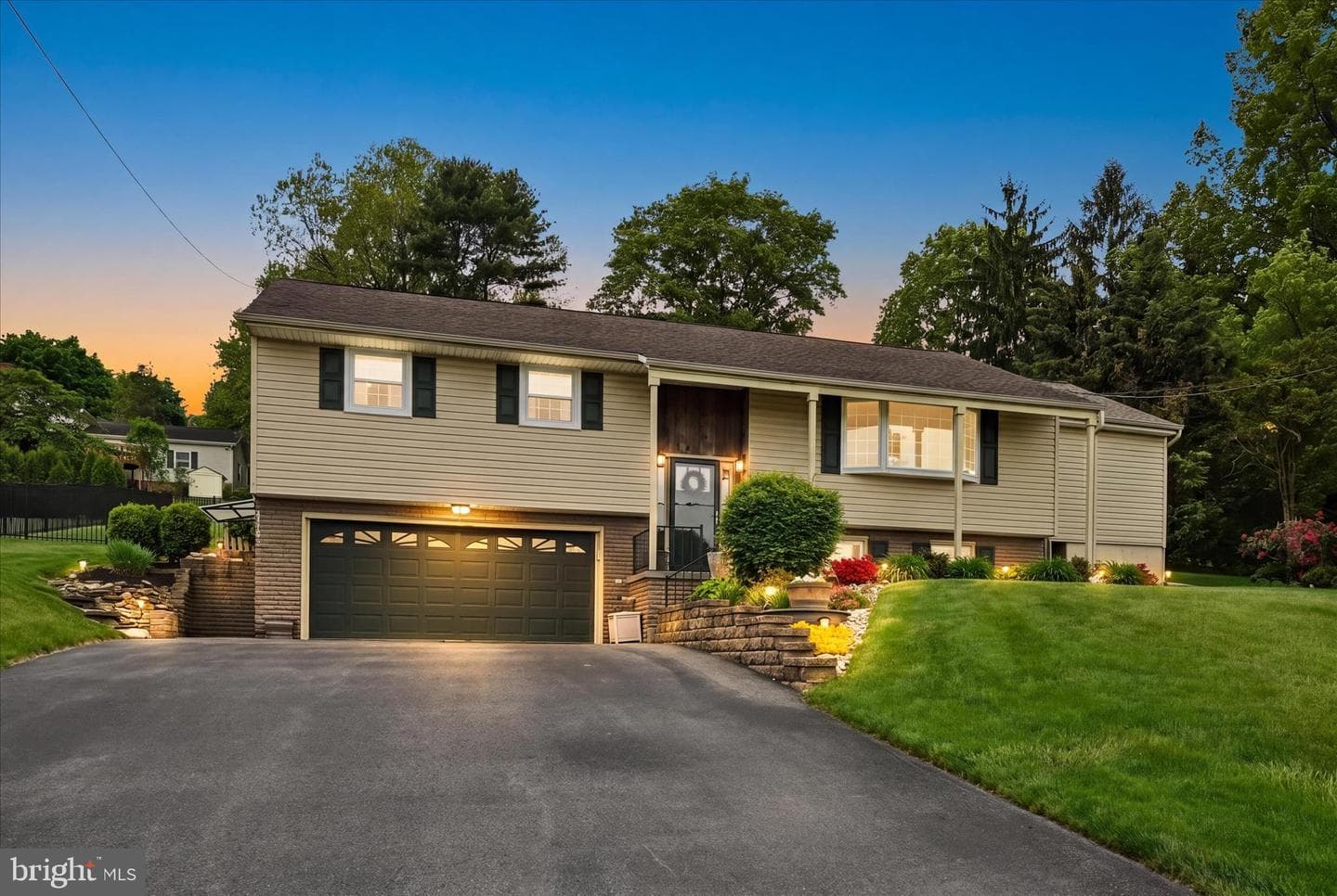 230 Edgewood Drive photo 6