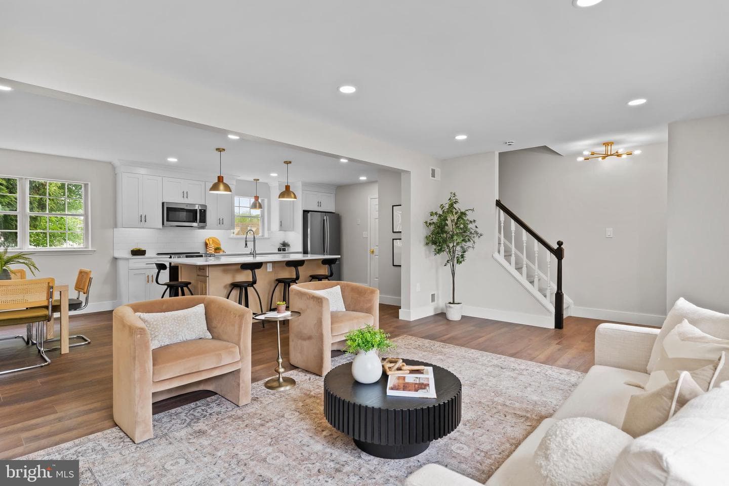 439 Coreopsis Drive photo 1