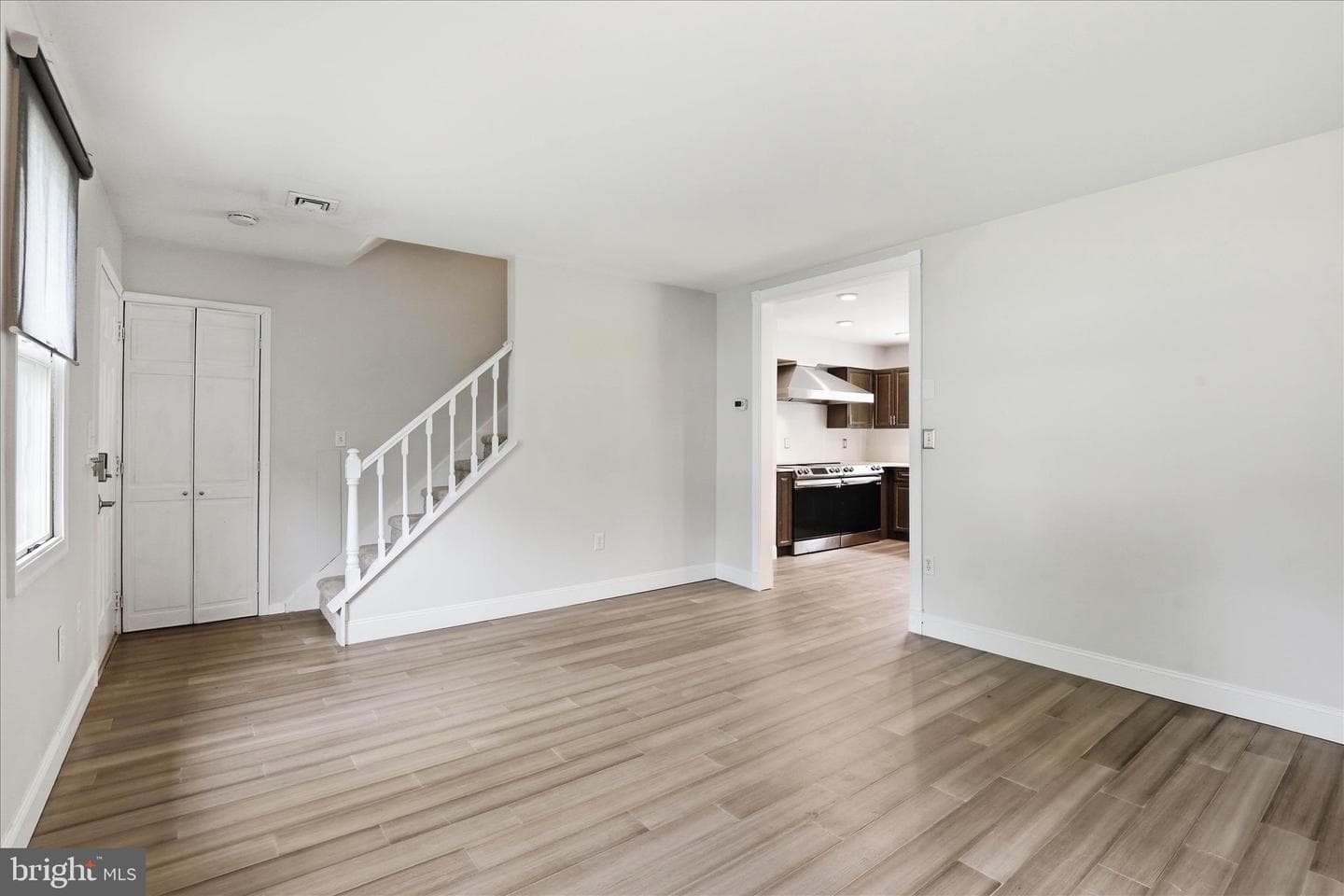 916 Indian Springs Drive photo 7