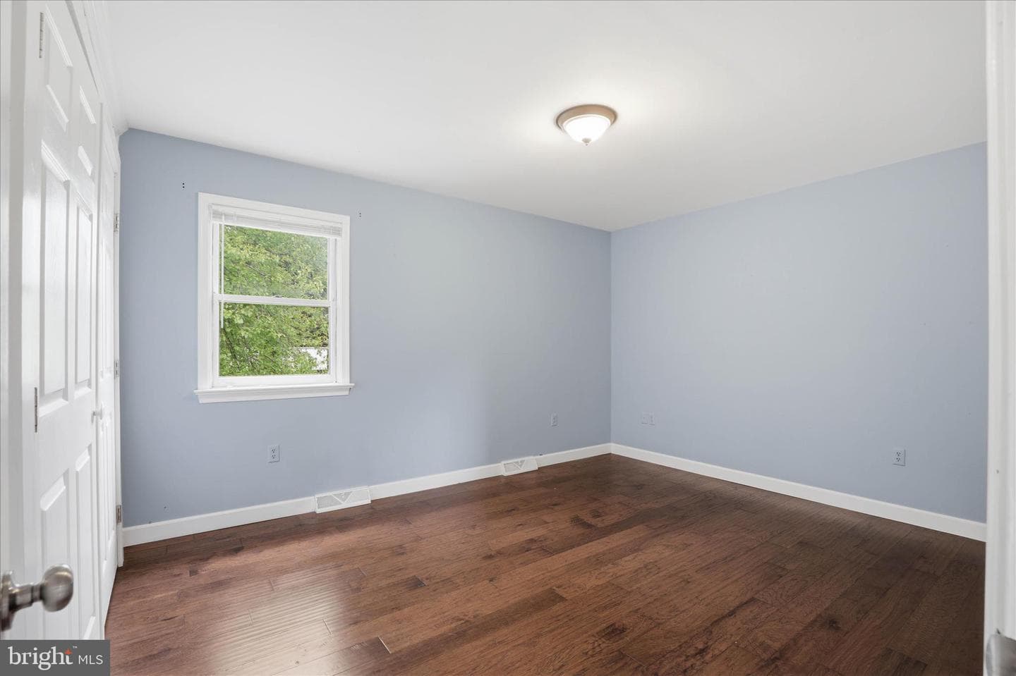 42 Pinewood Avenue photo 17