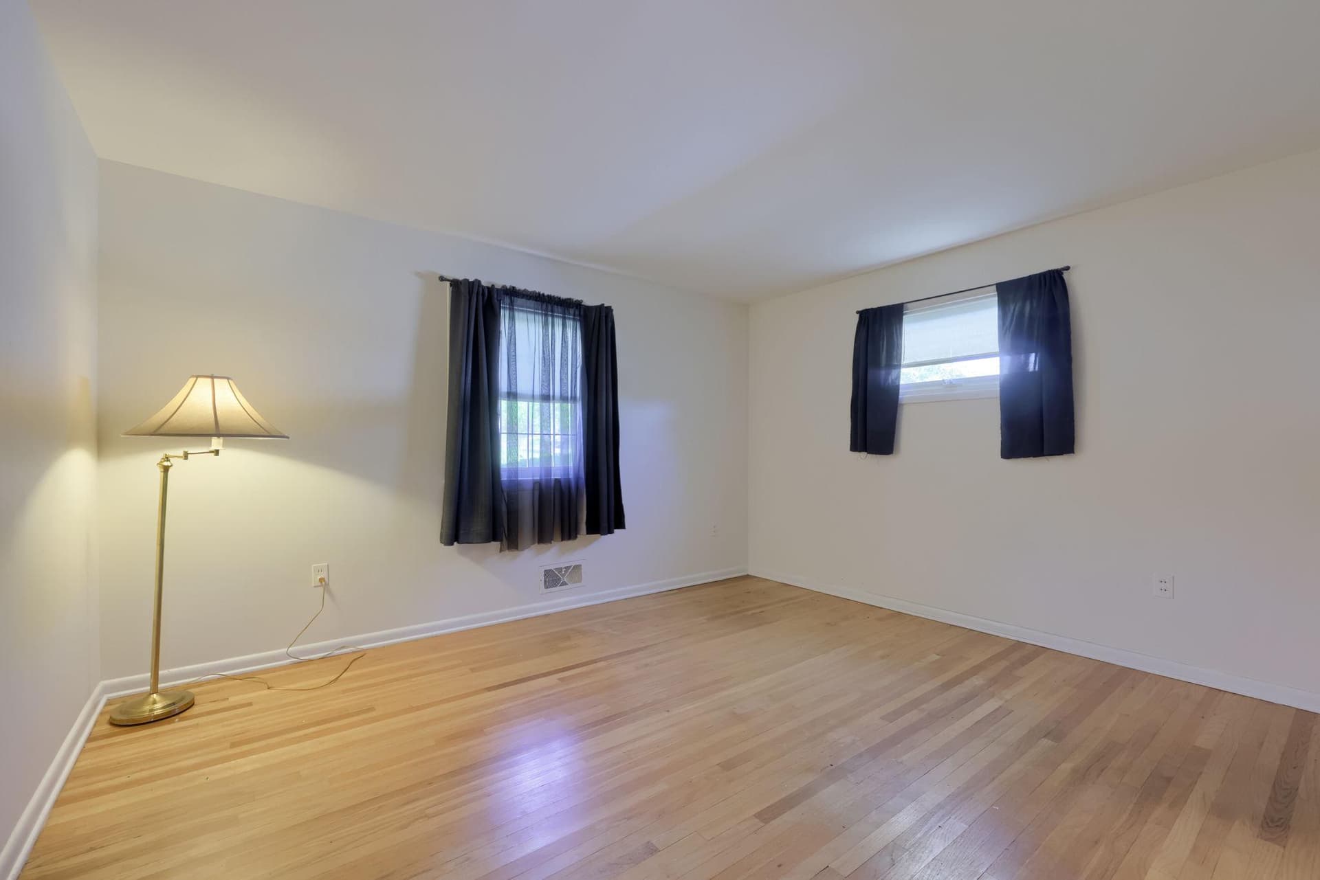 604 S Pearl Street photo 23