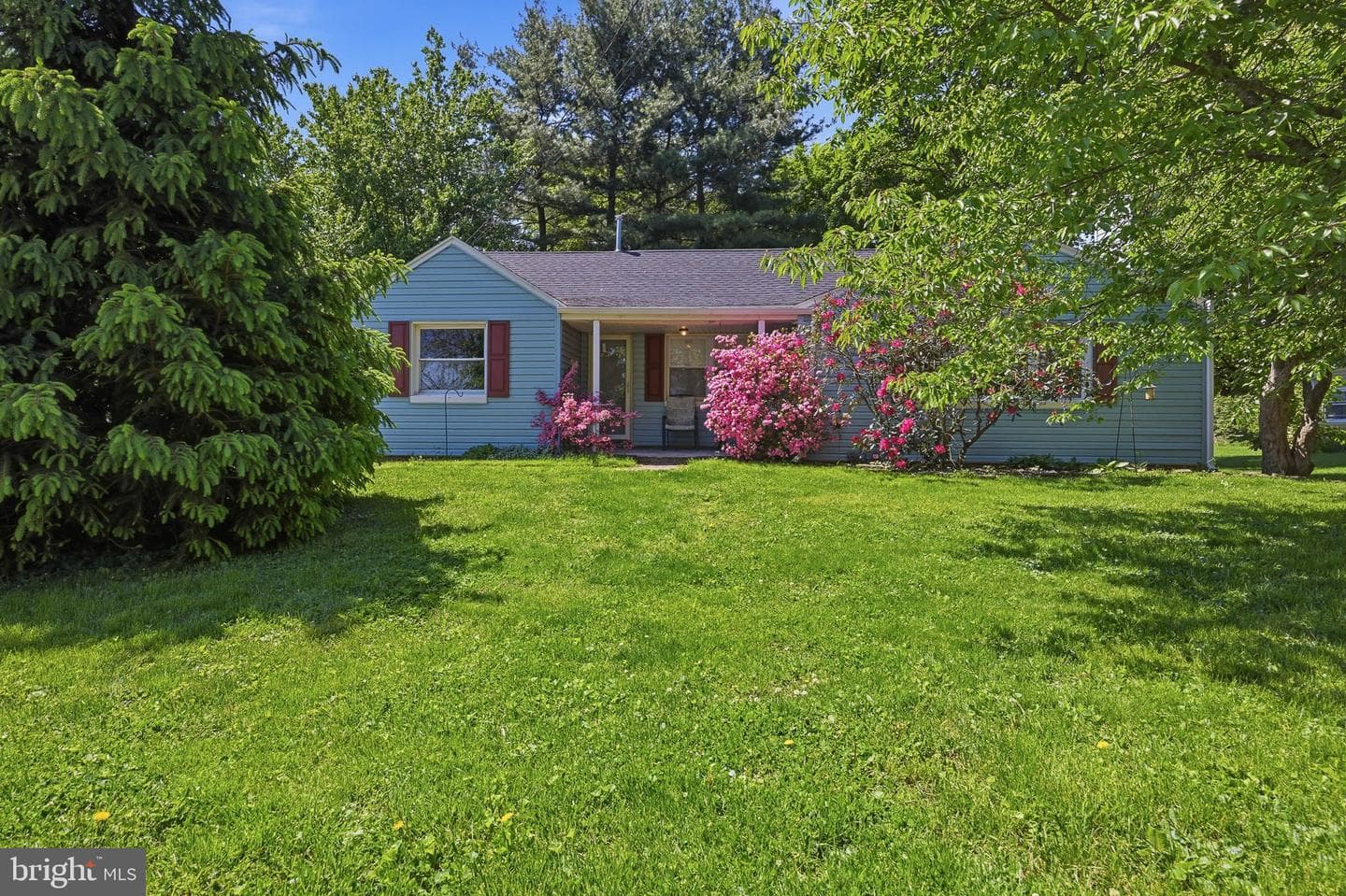 330 Cedar Lane photo 1