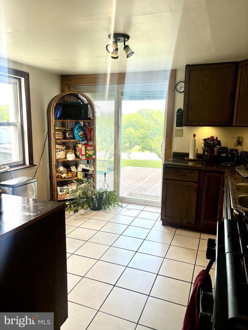 330 Cedar Lane photo 12