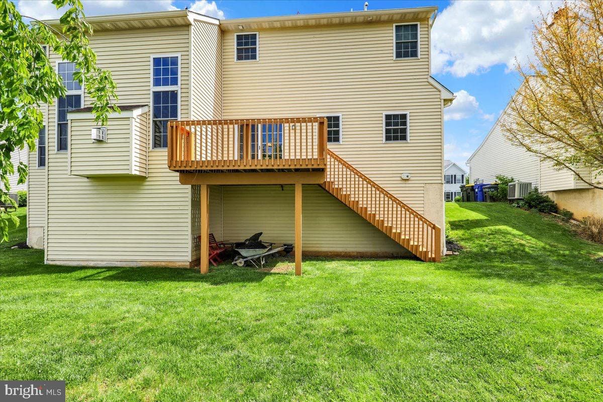 45 Tyler Drive photo 58
