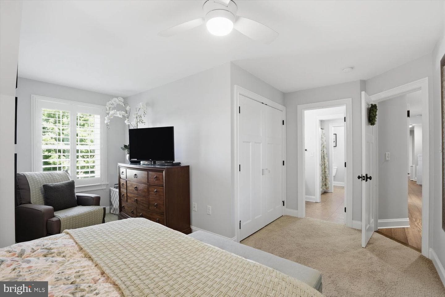 640 Snyder Road photo 32
