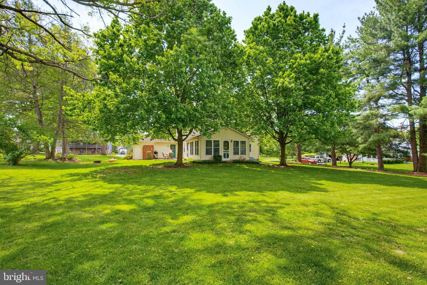 35 Pinewood Avenue photo 2