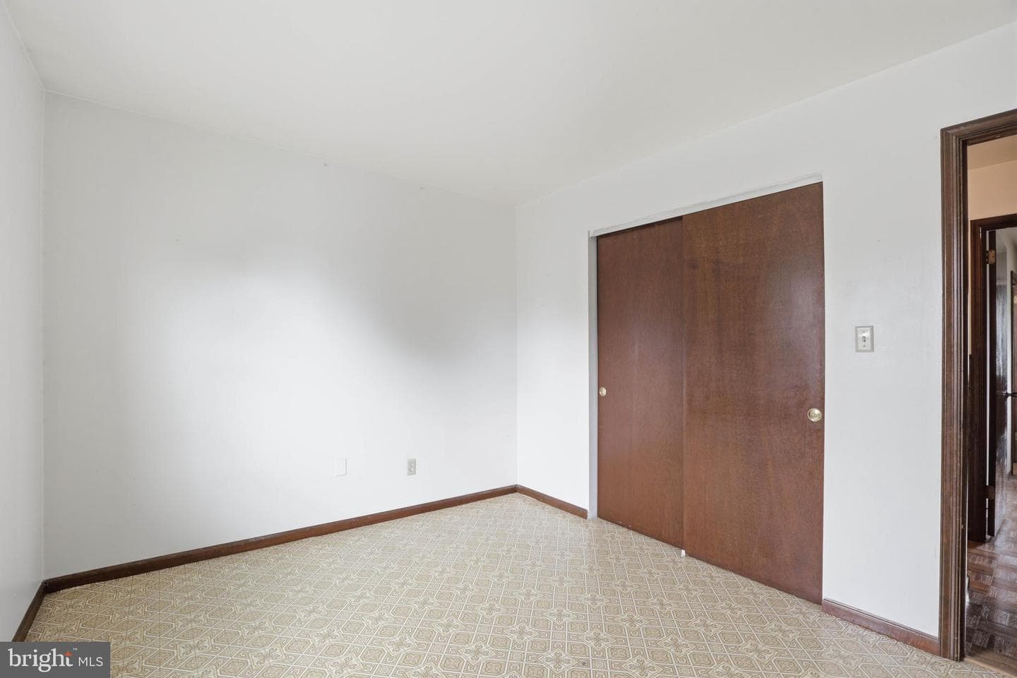 3218 Caroline Drive photo 23