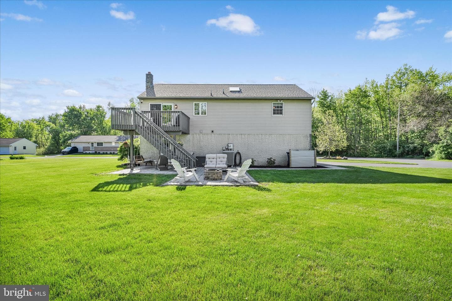 302 Grant Street photo 33