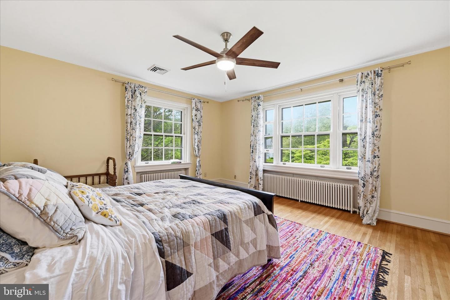 525 N President Avenue photo 33
