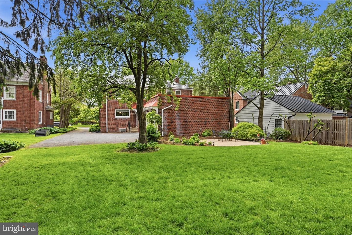 525 N President Avenue photo 46
