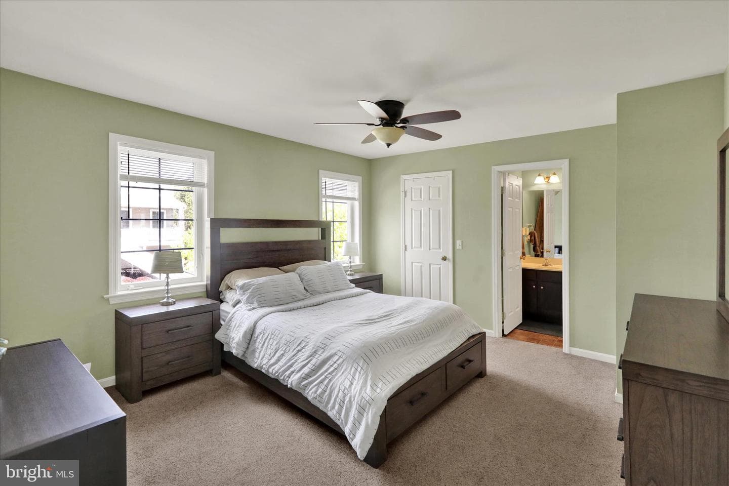 330 Wendover Way photo 25