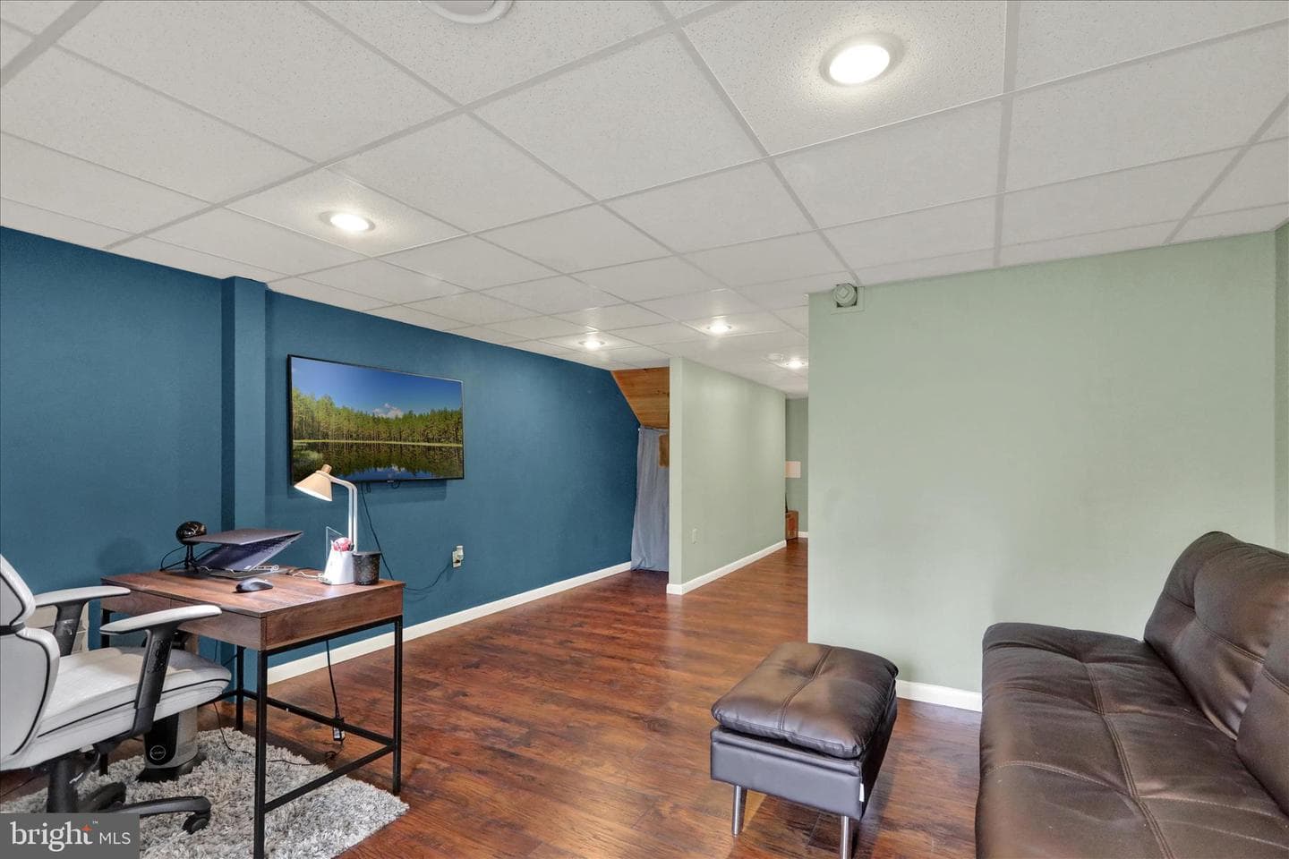 330 Wendover Way photo 29