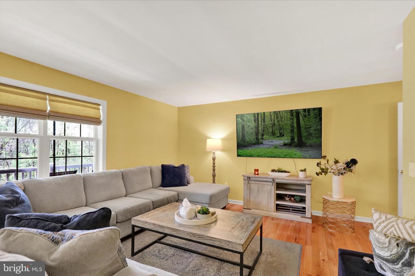 330 Wendover Way photo 8