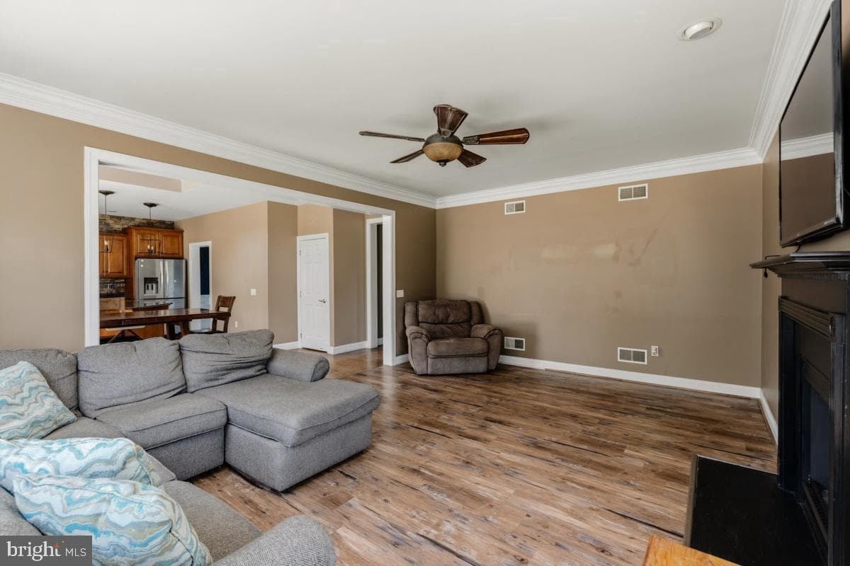 1195 Mount Airy Road photo 19