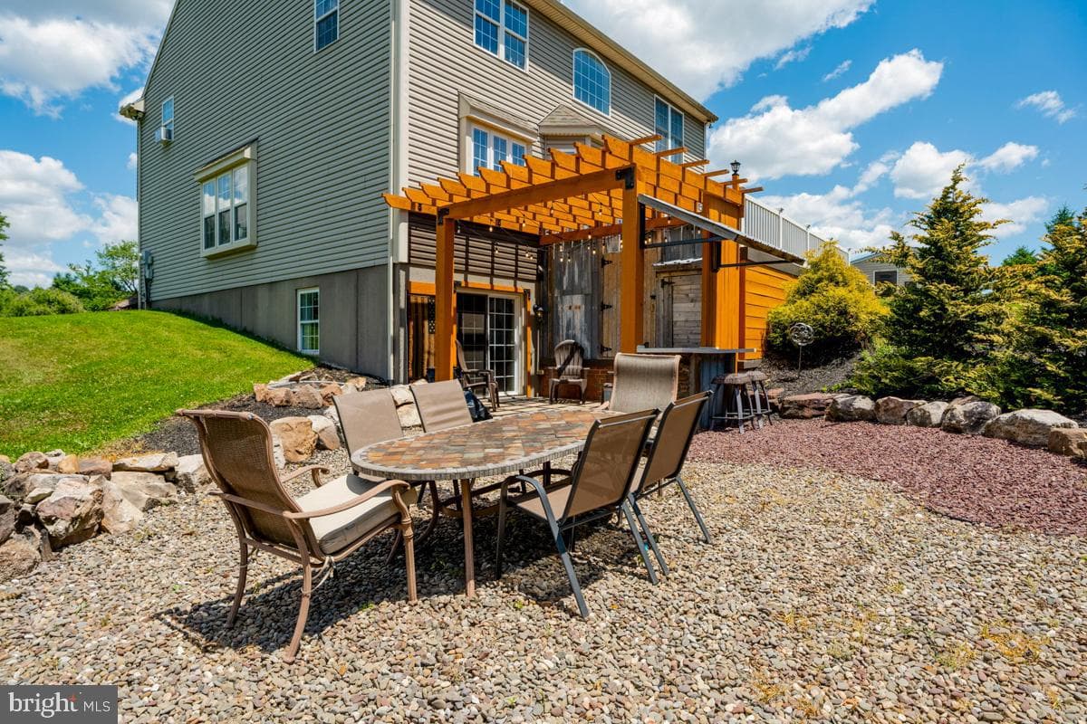 1195 Mount Airy Road photo 60