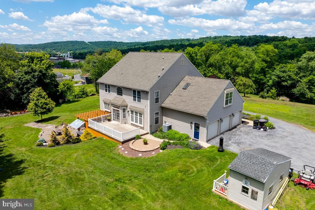 1195 Mount Airy Road photo 80