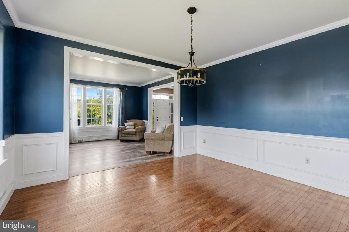 1195 Mount Airy Road photo 9