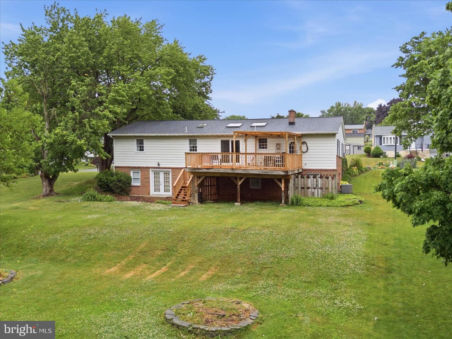 324 Southview Drive photo 33