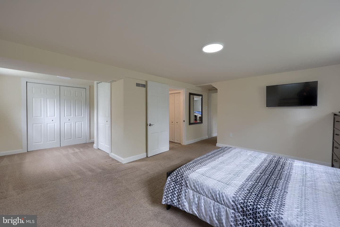 1074 Hearthstone Road photo 21