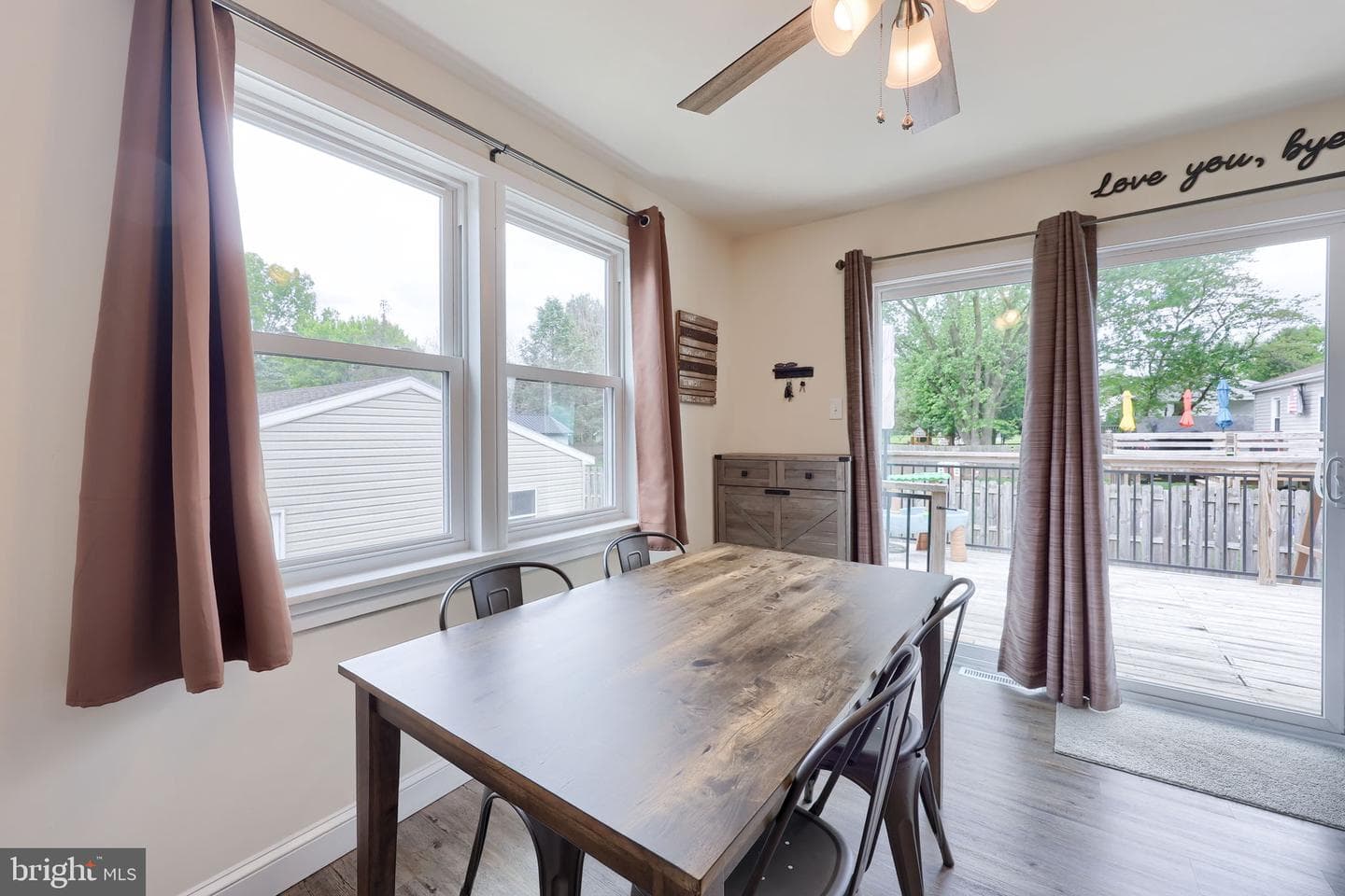 1074 Hearthstone Road photo 7