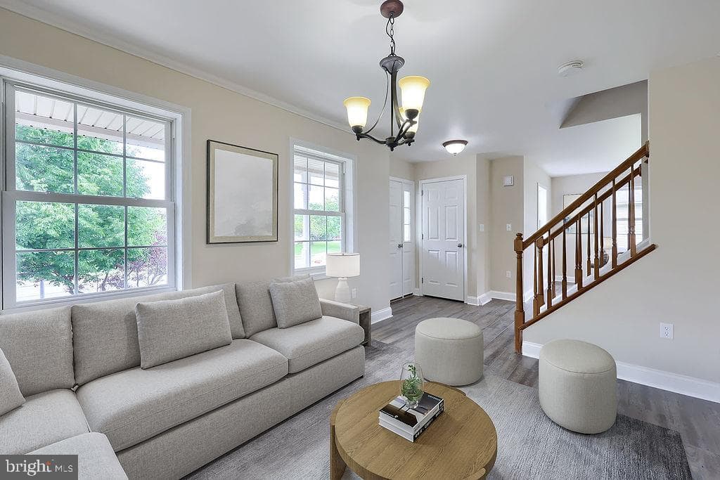 18 Rosemont Dr photo 5