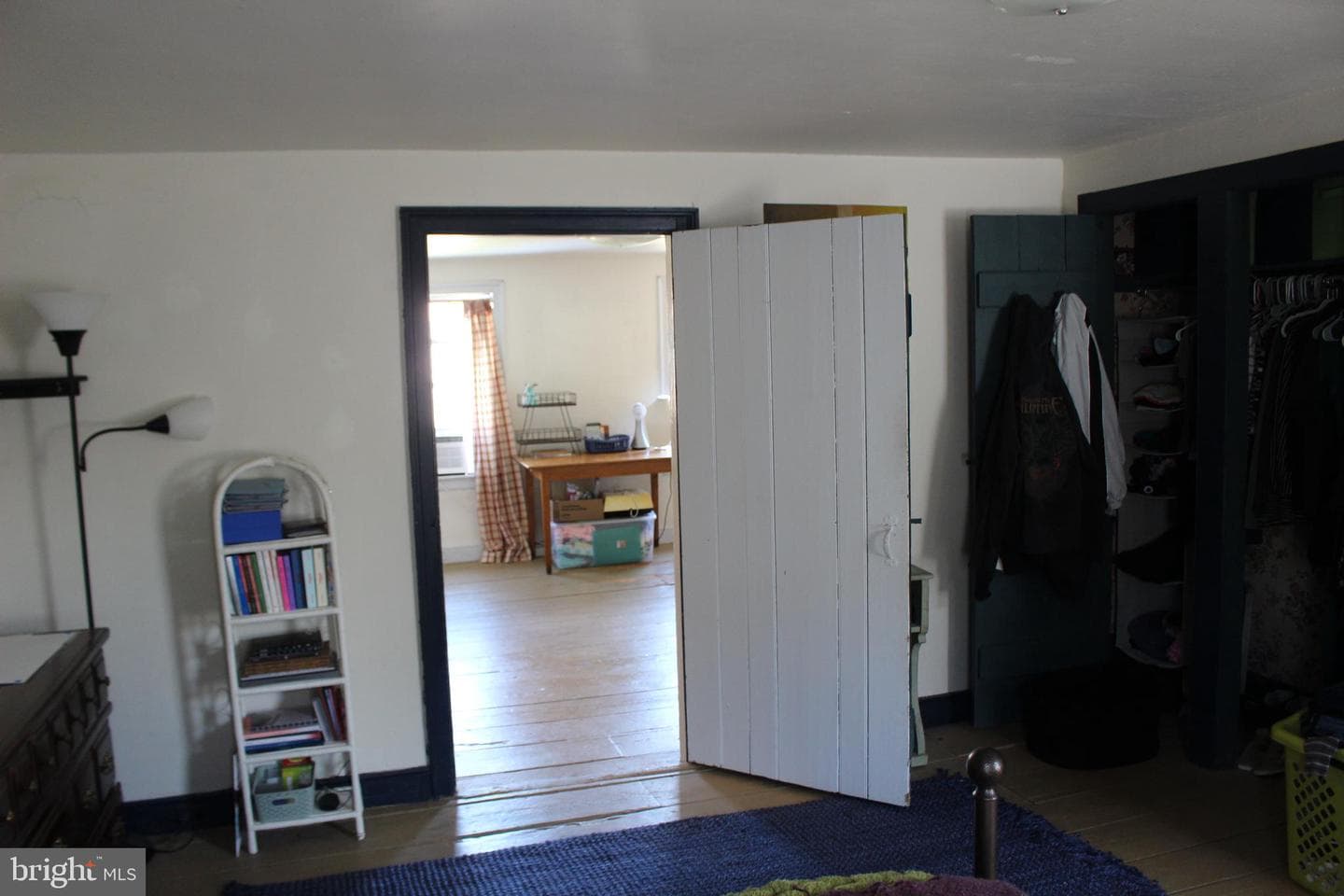 110 E Market Street photo 19
