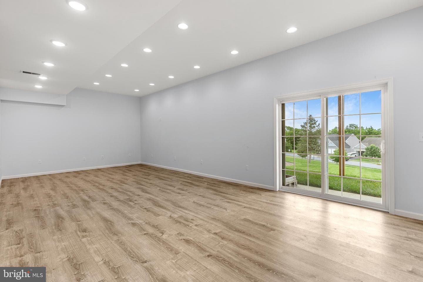 3937 Archer Ln photo 36