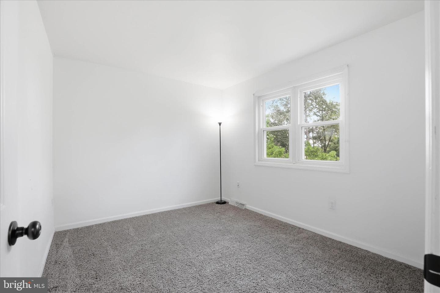 279 Heatherwood Drive photo 25