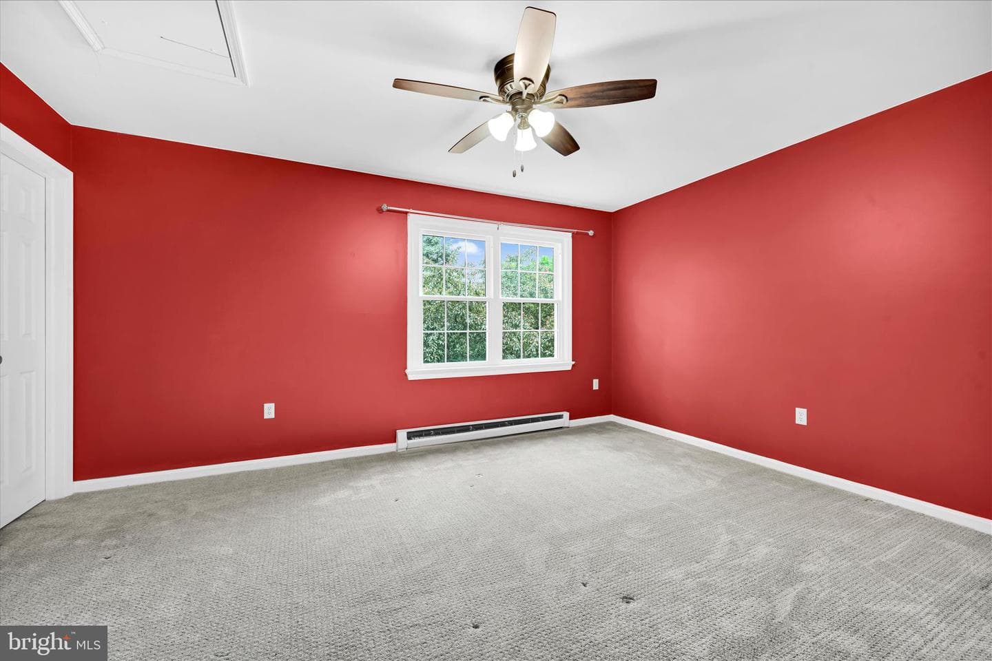 433 Springfield Court photo 15