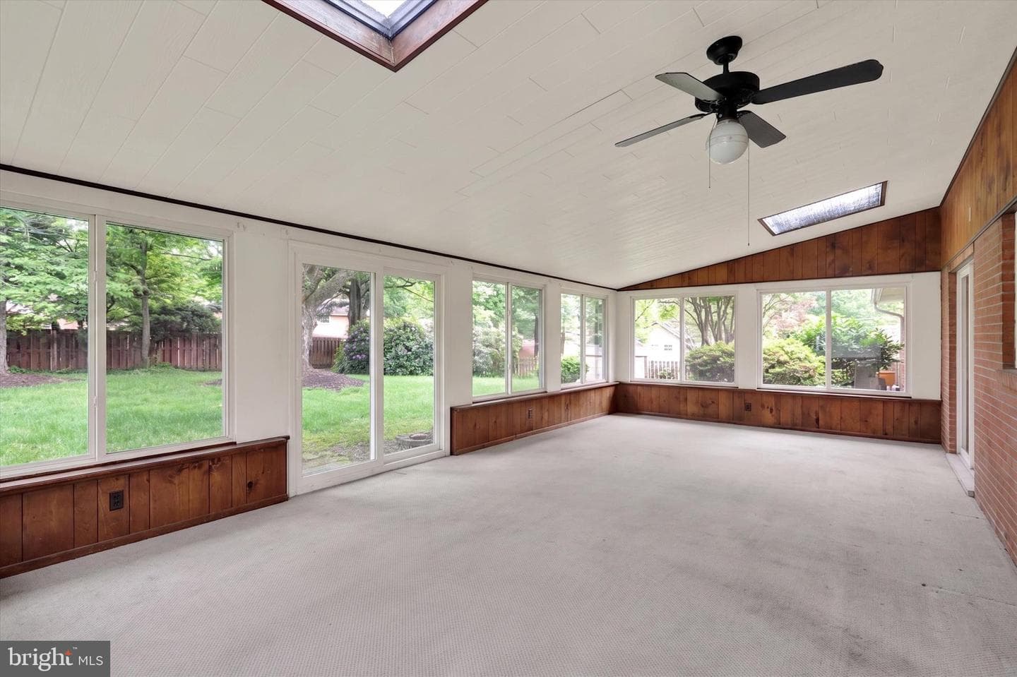523 Bean Blossom Drive photo 25