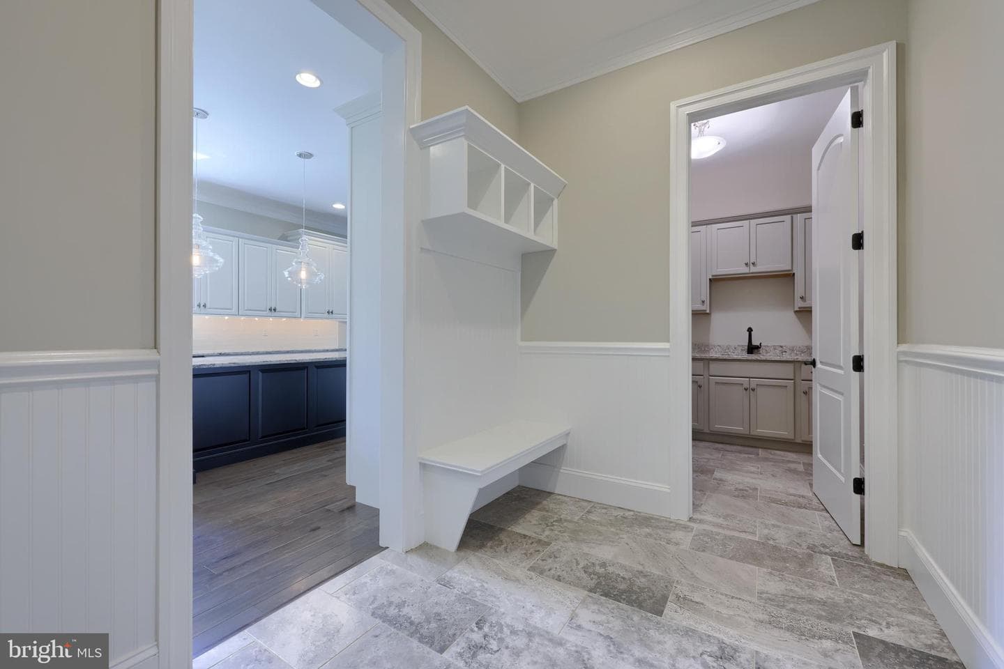 428 Southampton Drive photo 32