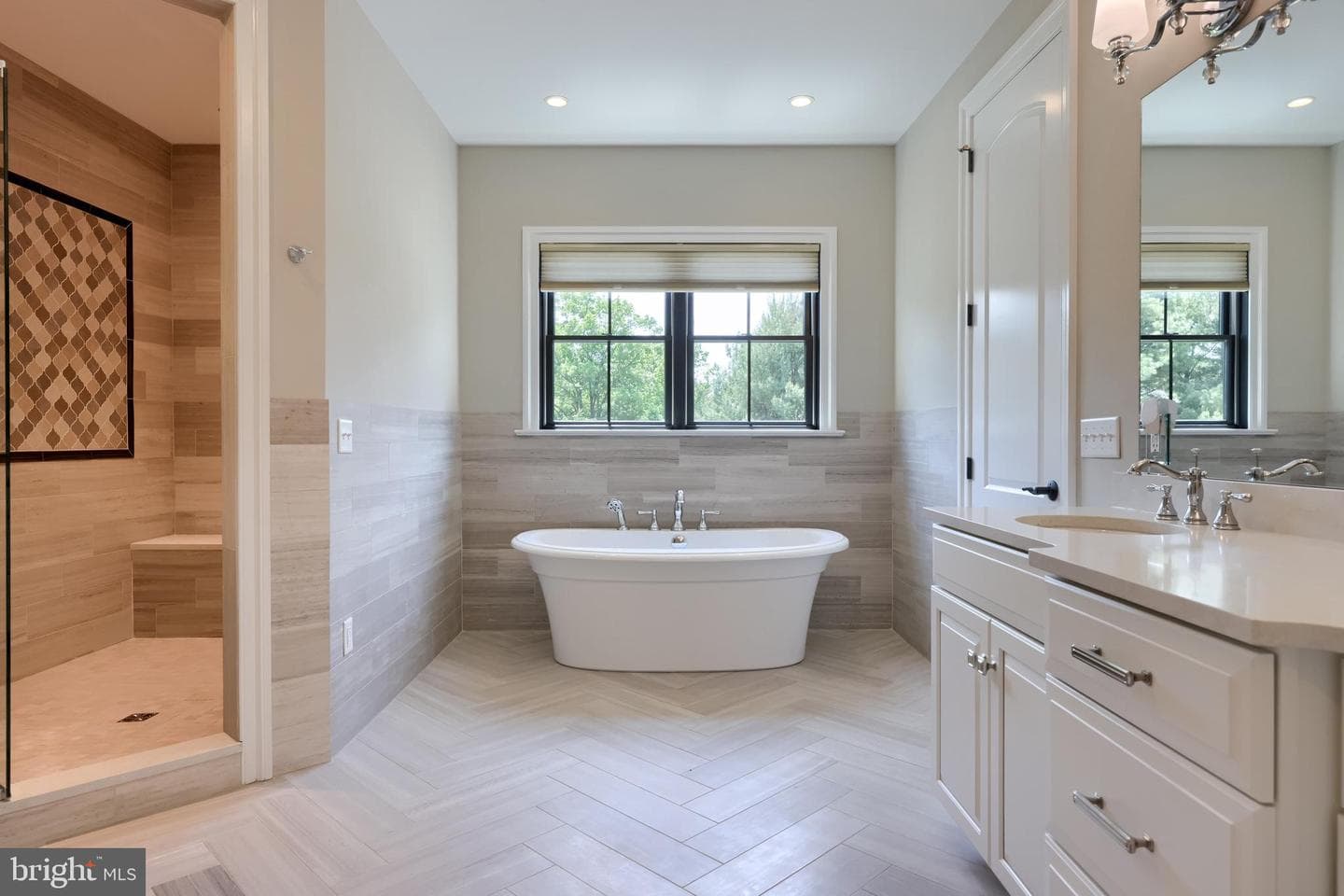 428 Southampton Drive photo 41