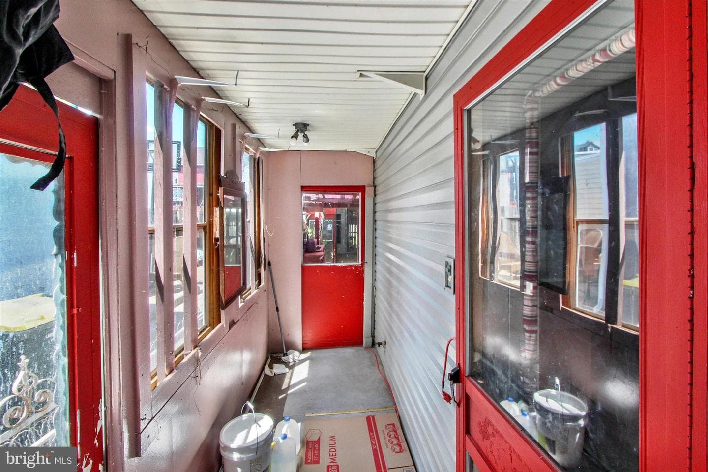 605 Poplar Street photo 18