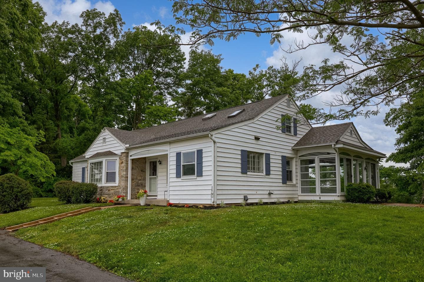 145 Weaver Road photo 10