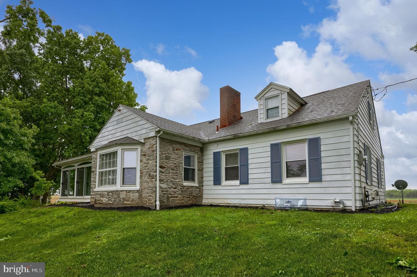 145 Weaver Road photo 12