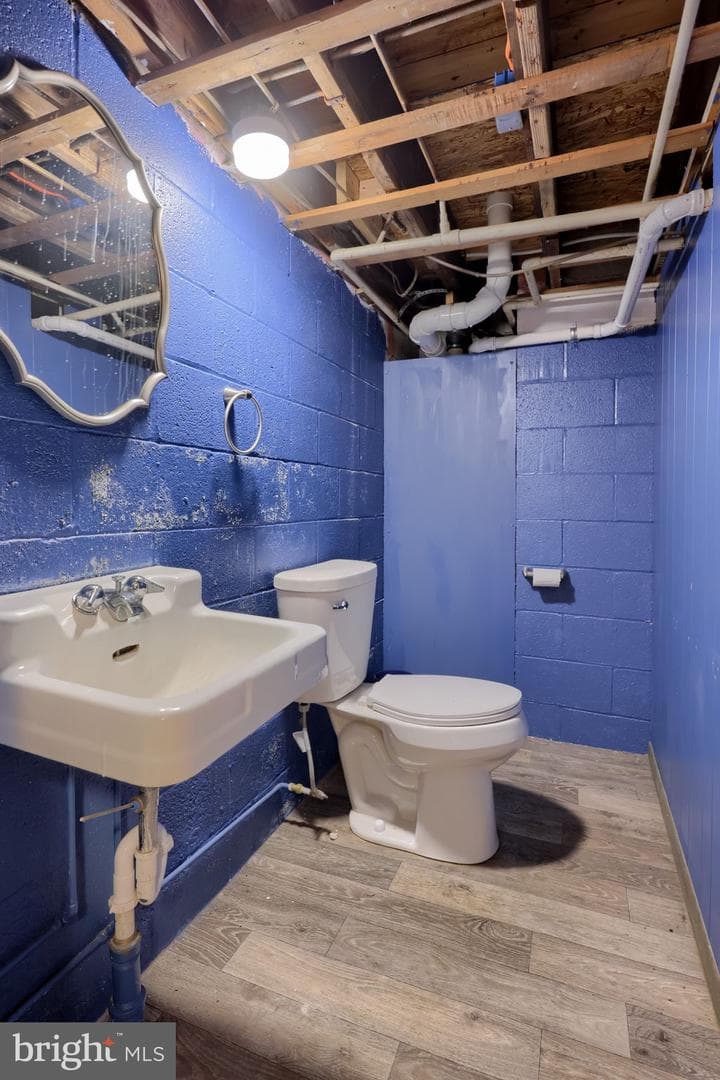 145 Weaver Road photo 75