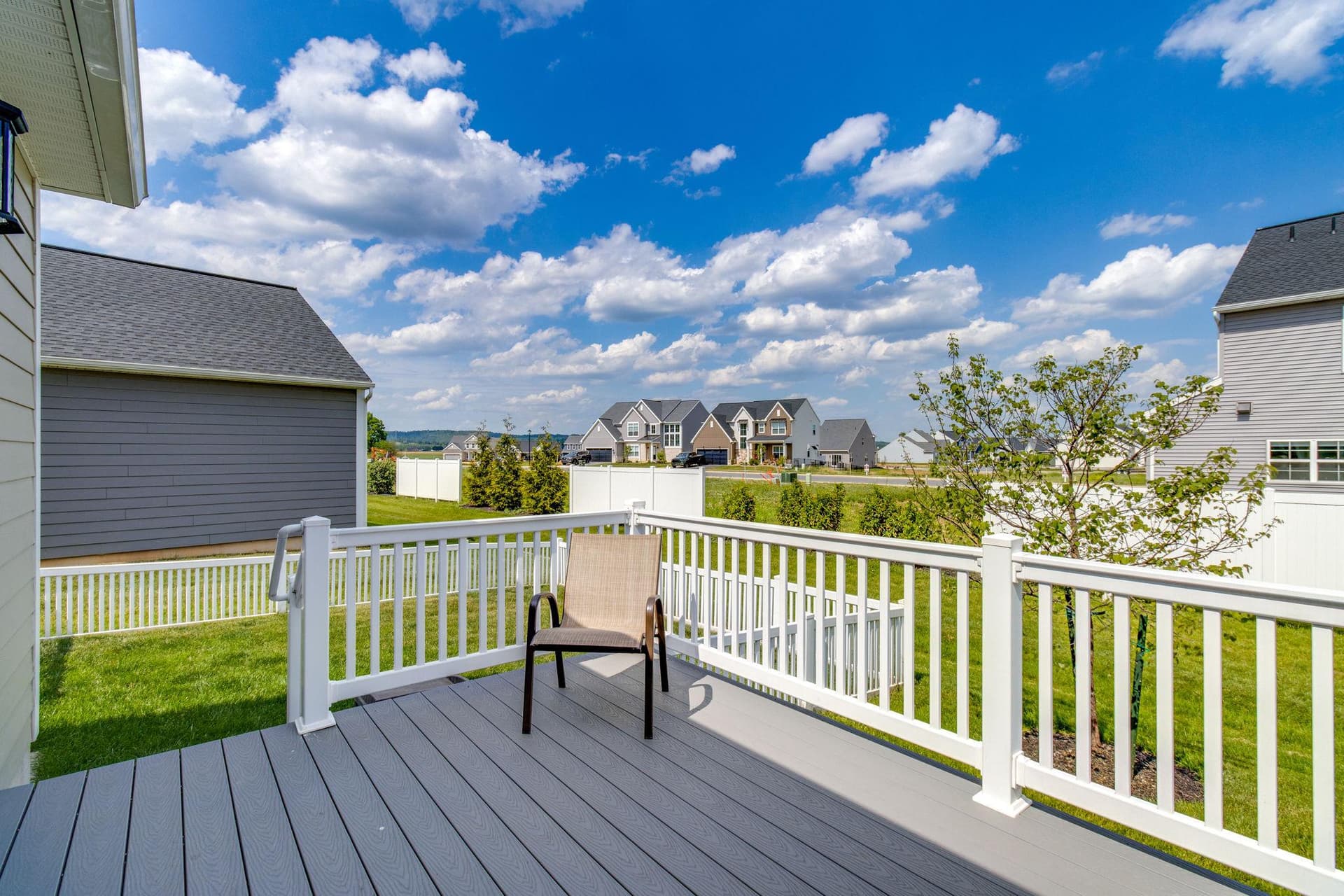 357 Home Towne Boulevard photo 20