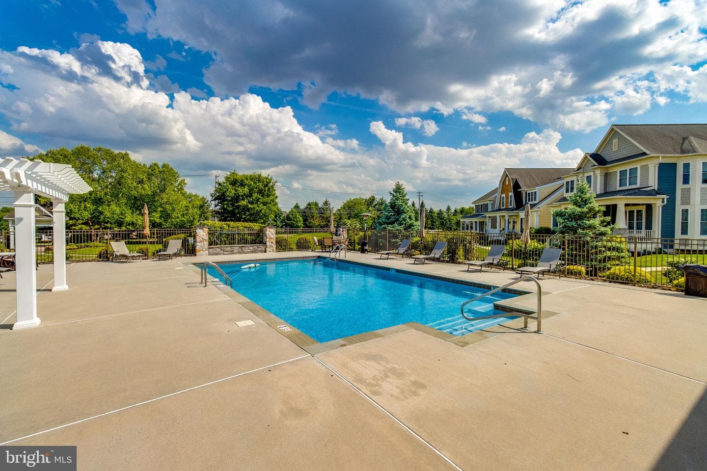 357 Home Towne Boulevard photo 45