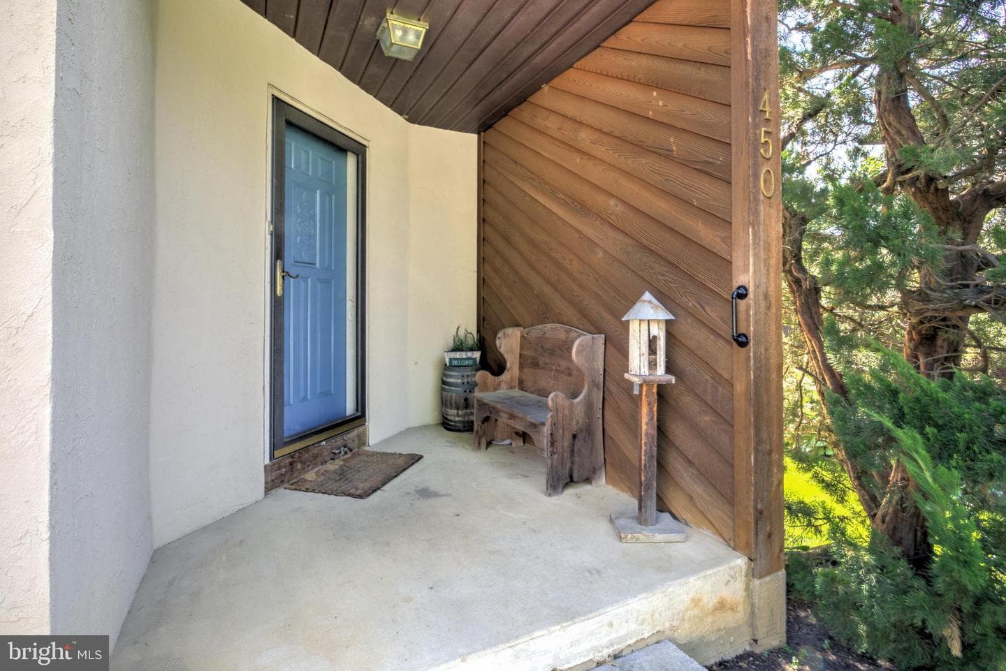 450 Stonegate Court photo 6